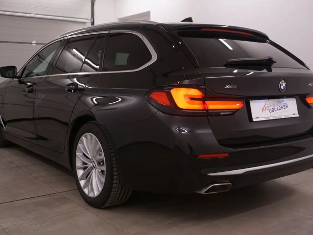 BMW 530 530e Luxury Line xDrive