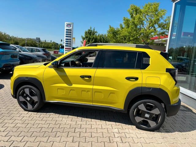 Fiat Grande Panda E La Prima