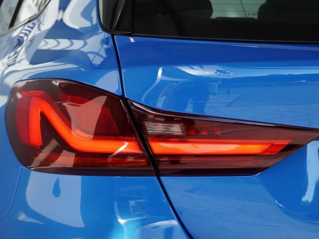 BMW 116 116d M-Sport Sedan