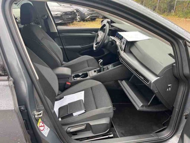 Volkswagen Golf 1.5 TSI Golf VIII