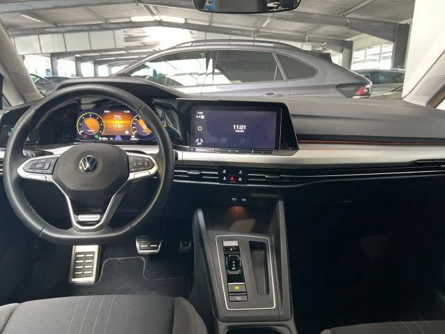 Volkswagen Golf 2.0 TDI AllTrack DSG Variant