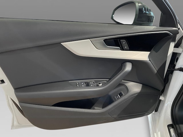 Audi A4 35 TFSI Avant S-Line S-Tronic