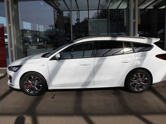 Ford Focus ST Line Wagon