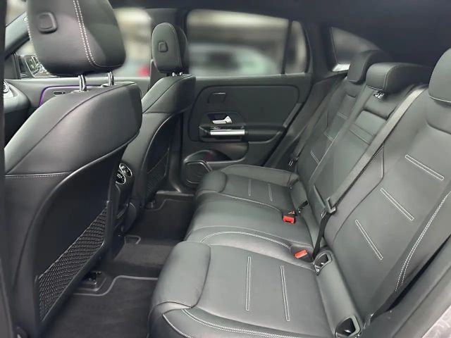 Mercedes-Benz EQA 250 AMG Line