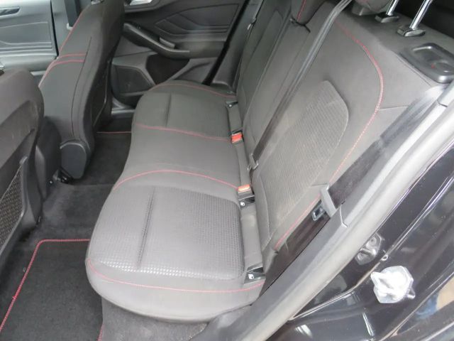 Ford Focus ST Line Wagon