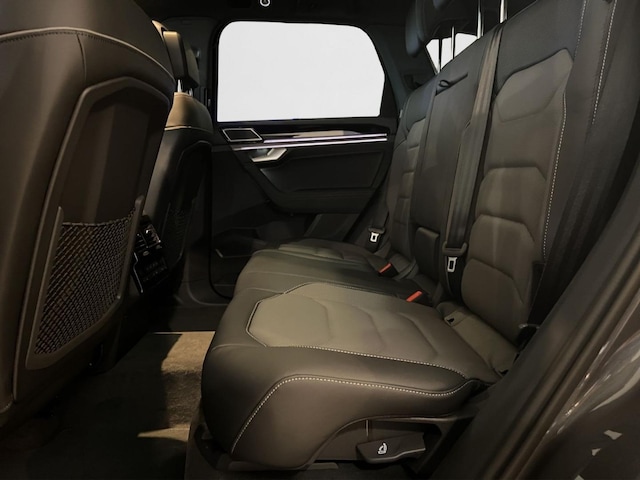 Volkswagen Touareg 4Motion R-Line