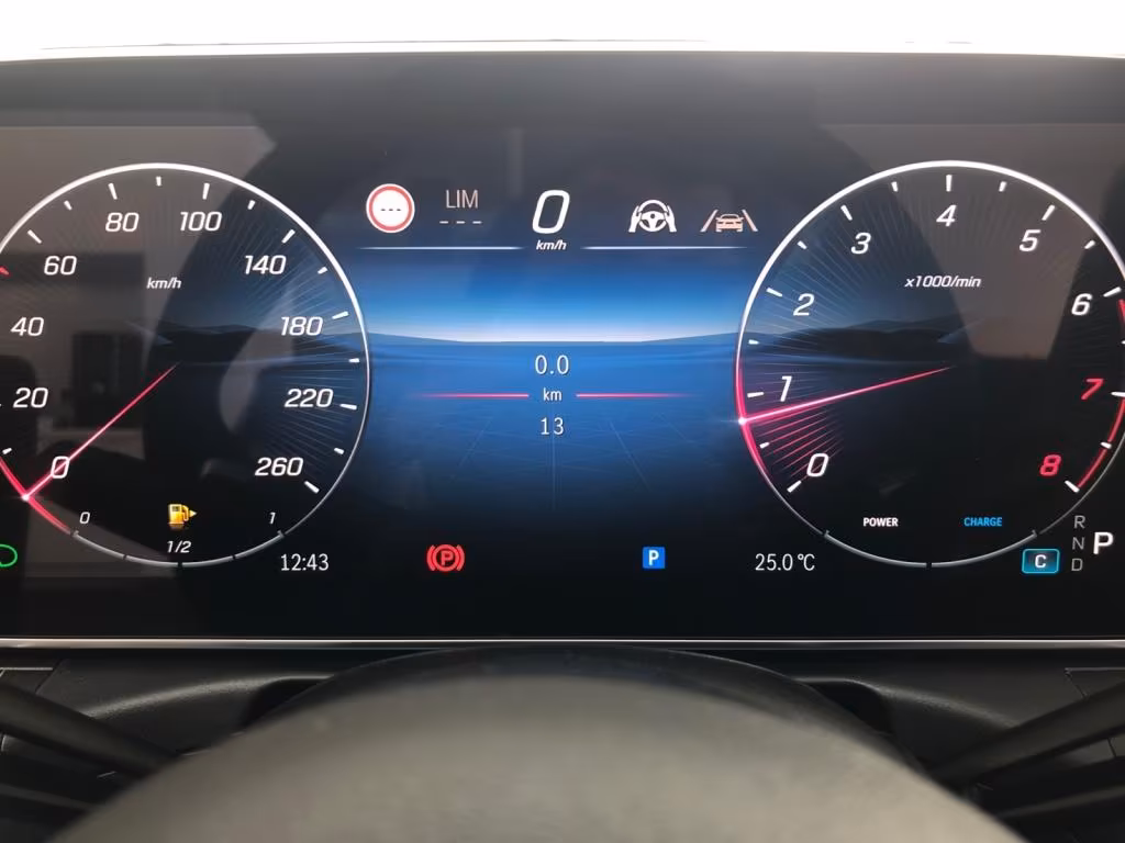 Mercedes-Benz CLE 300 4MATIC AMG Line