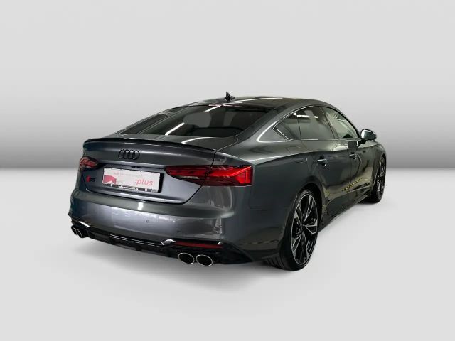 Audi S5 Quattro