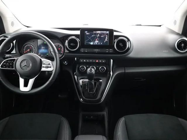 Mercedes-Benz EQT 200 Premium