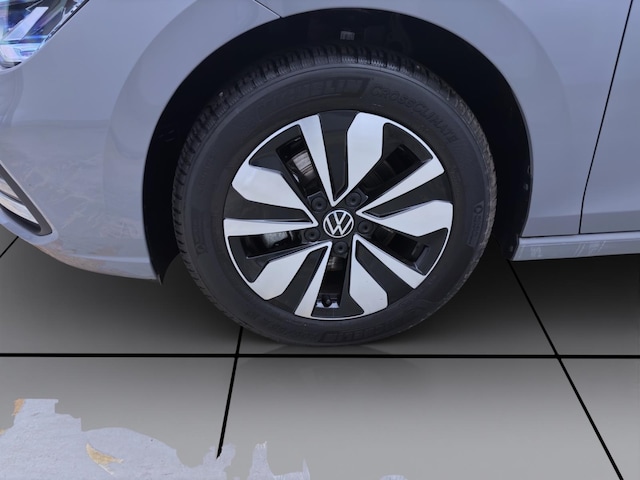 Volkswagen Golf 1.0 TSI Move Variant