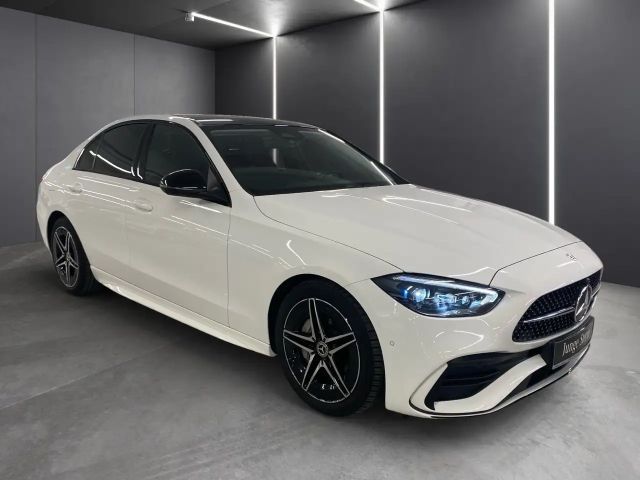Mercedes-Benz C 300 AMG Line C 300 d Sedan