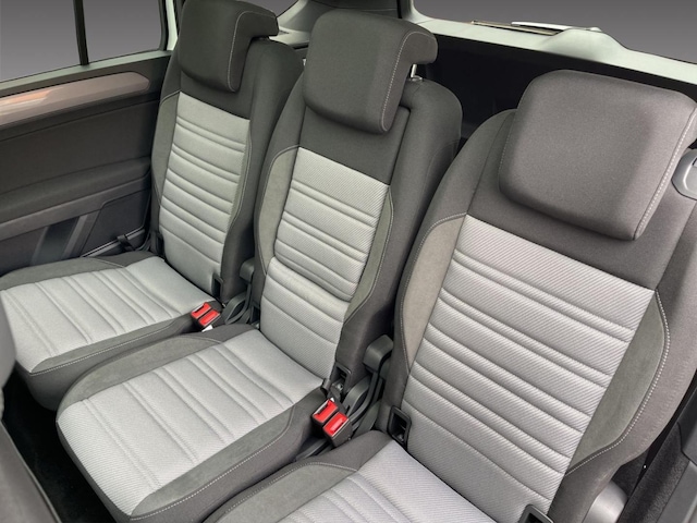 Volkswagen Touran Touran 1.5 TSI DSG Highline Pano Navi Black Style