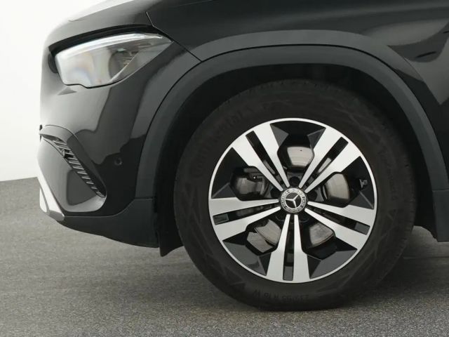 Mercedes-Benz GLA 180 Progressive