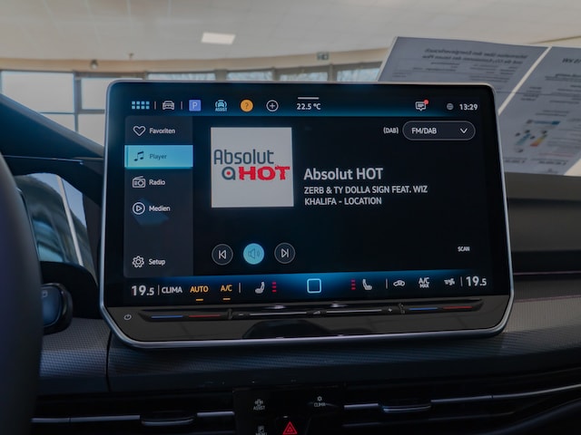 Volkswagen Golf Style