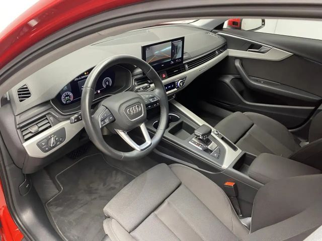 Audi A4 45 TFSI Avant Quattro S-Line