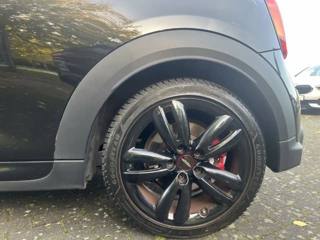 MINI John Cooper Works Cabrio JCW Trim/HUD/Navigation