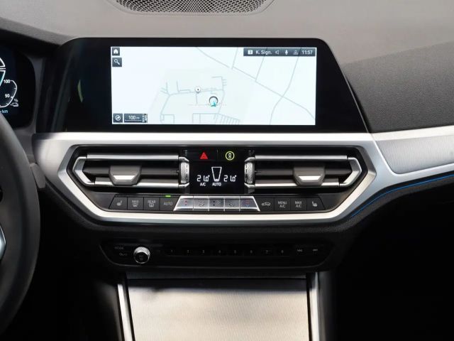 BMW 330 330e Sport Line Touring