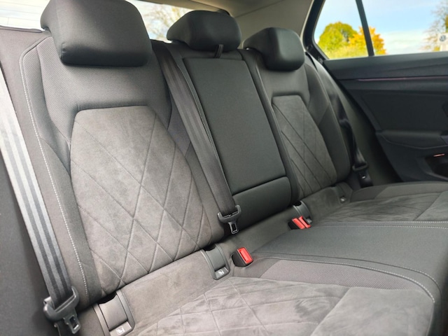 Volkswagen Golf 1.5 TSI Golf VIII Style