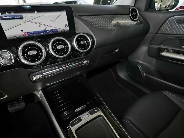 Mercedes-Benz B 200 Progressive