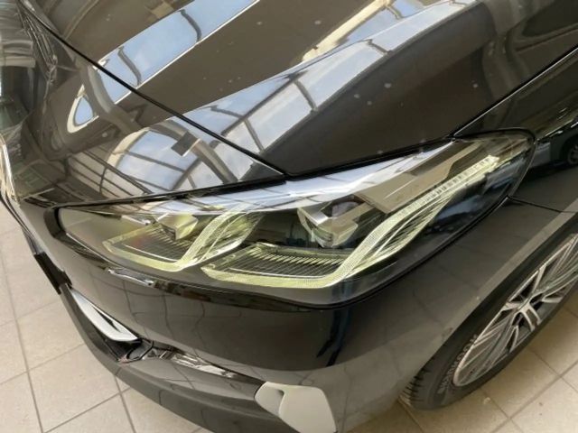 BMW 218 218d Active Tourer Sedan