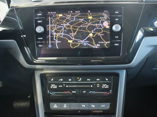 Volkswagen Touran DSG R-Line Style