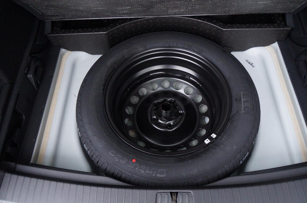 Volkswagen Touran 1.5 TSI DSG R-Line