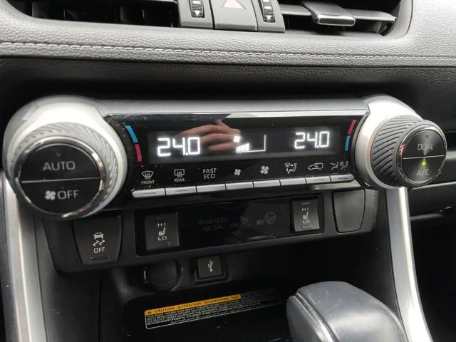 Toyota RAV4 4x2 Hybride Team D