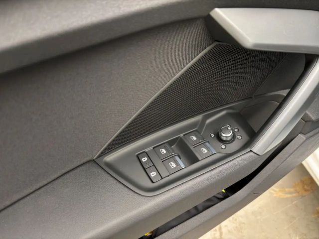 Audi A3 30 TDI Sedan