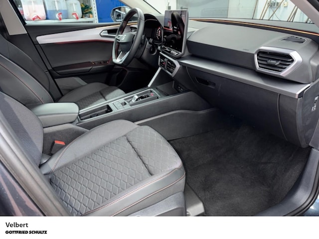 Seat Leon 1.5 eTSI FR-lijn Sportstourer