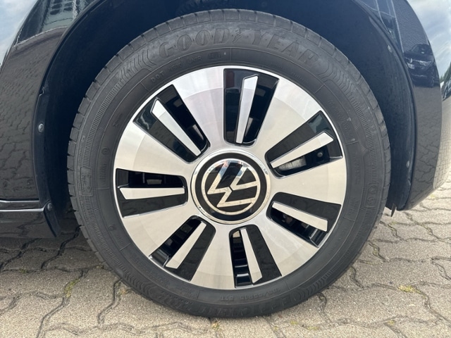 Volkswagen e-up! RFK, MFK, MFL in Leder, Winterpaket, Einparkhilfe u.v.m.