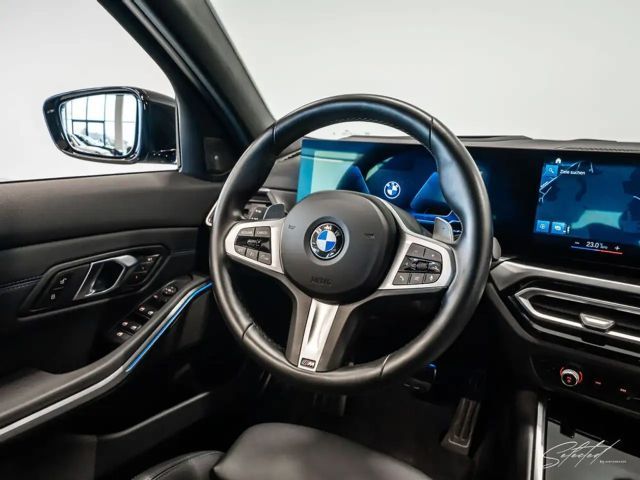 BMW 330 330i M-Sport Sedan xDrive