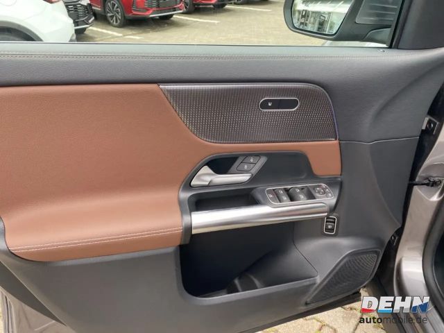 Mercedes-Benz GLA 250 4MATIC Progressive