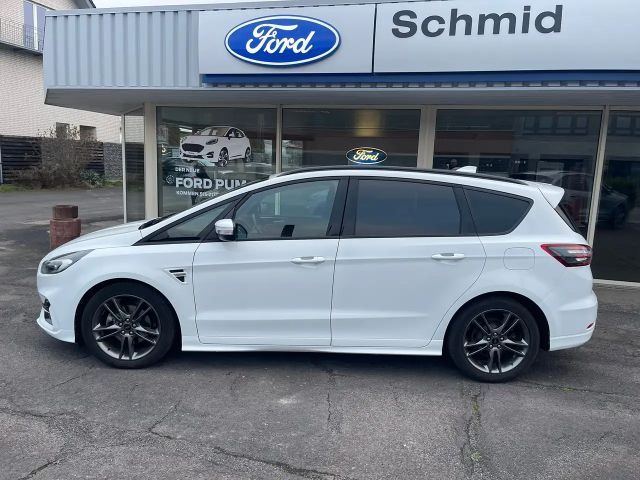 Ford S-Max ST Line