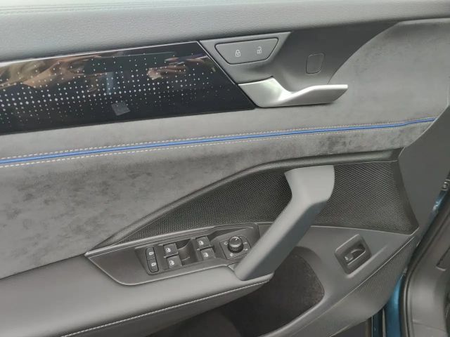 Volkswagen Tayron 4Motion IQ.Drive R-Line