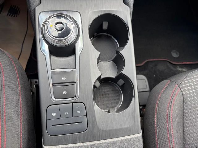 Ford Kuga Plug in Hybrid ST Line