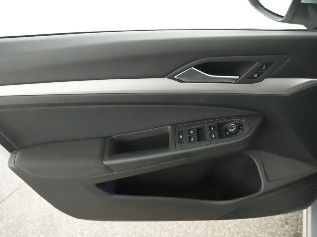 Volkswagen Golf DSG Life Variant