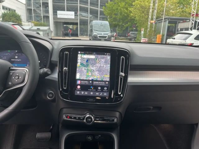 Volvo XC40 Plus