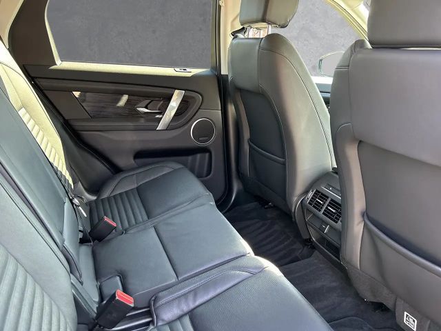 Land Rover Discovery Sport P300e SE
