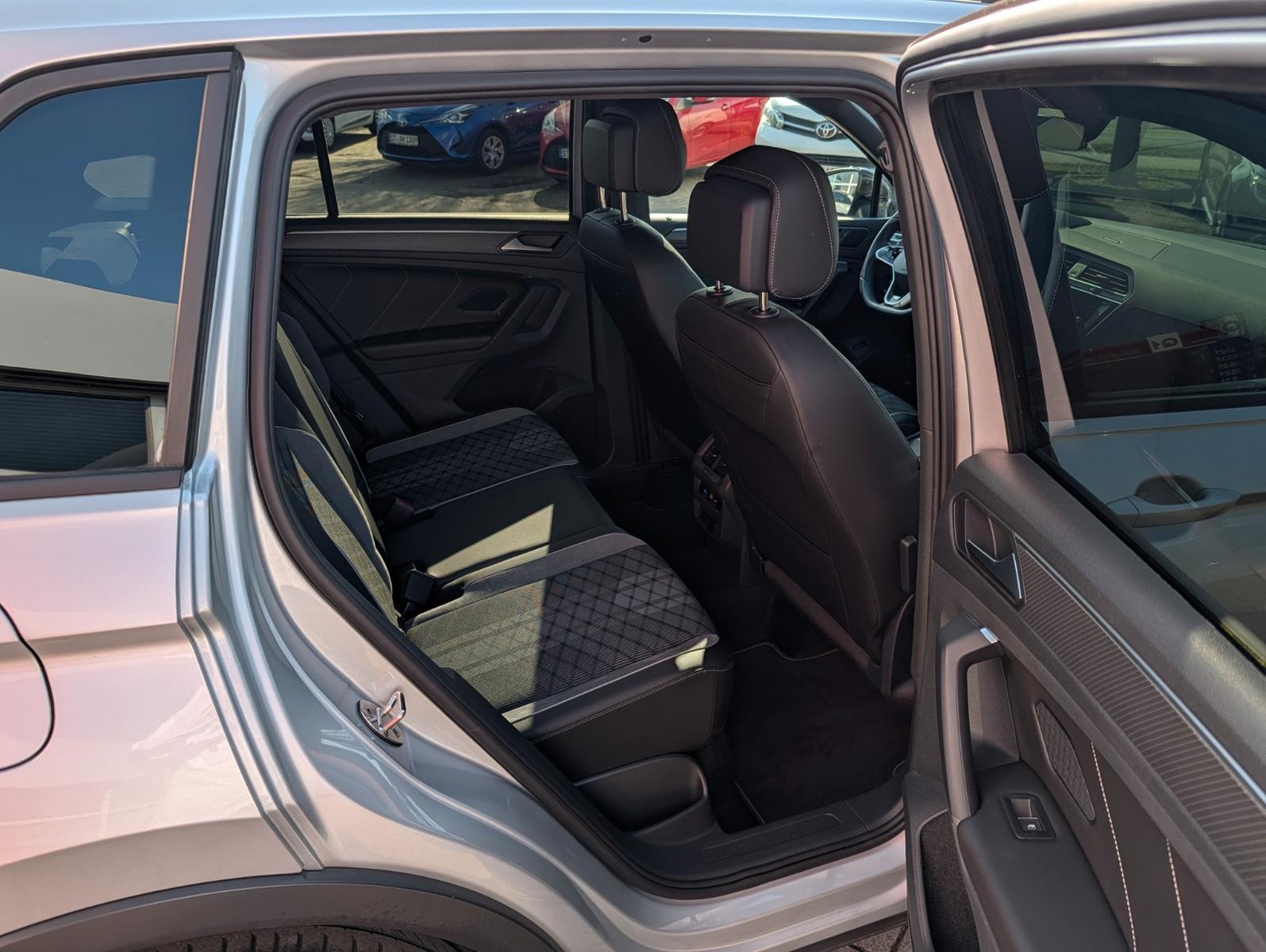 Volkswagen Tiguan 1.5 eTSI DSG R-Line