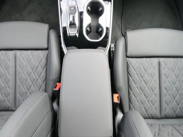 Audi A6 e-tron Quattro