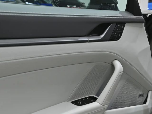 Porsche 992 4 Cabrio Carrera