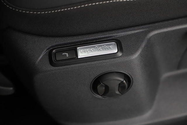 Volkswagen T-Roc 1.5 TSI DSG R-Line