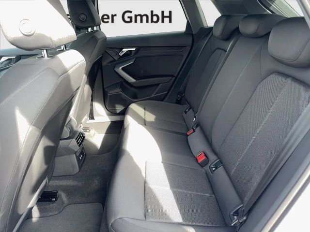 Audi A3 30 TFSI Sedan