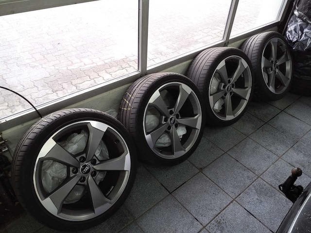 Audi A4 40 TFSI Avant S-Line S-Tronic