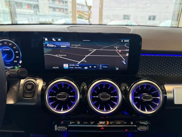 Mercedes-Benz EQB 300 4MATIC Progressive