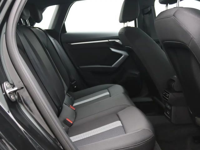 Audi A3 35 TFSI S-Tronic Sedan