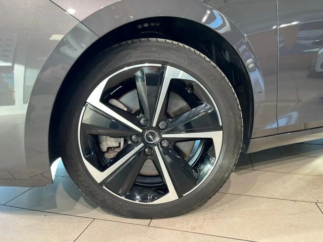 Opel Astra Hybrid Innovation