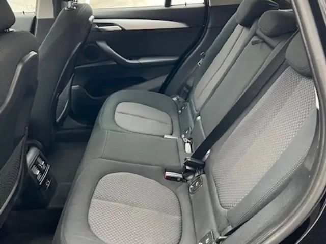 BMW X1 Advantage pakket xDrive