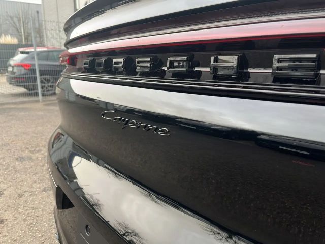 Porsche Cayenne Black Edition Coupé