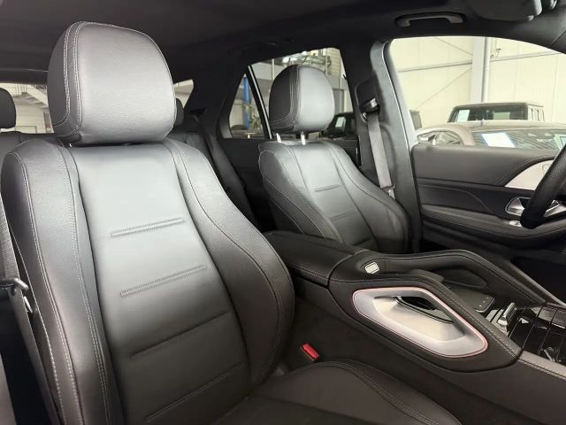 Mercedes-Benz GLE 300 4MATIC AMG Line GLE 300 d